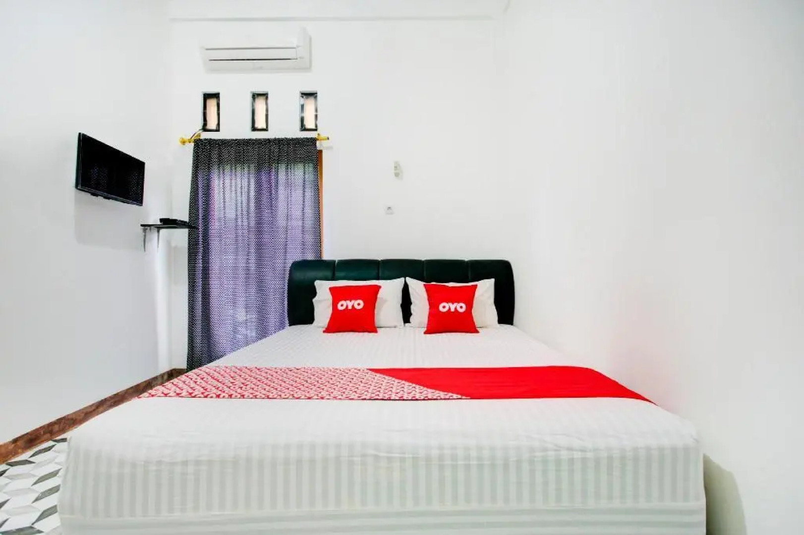 OYO 3748 Rn Syariah Guest House