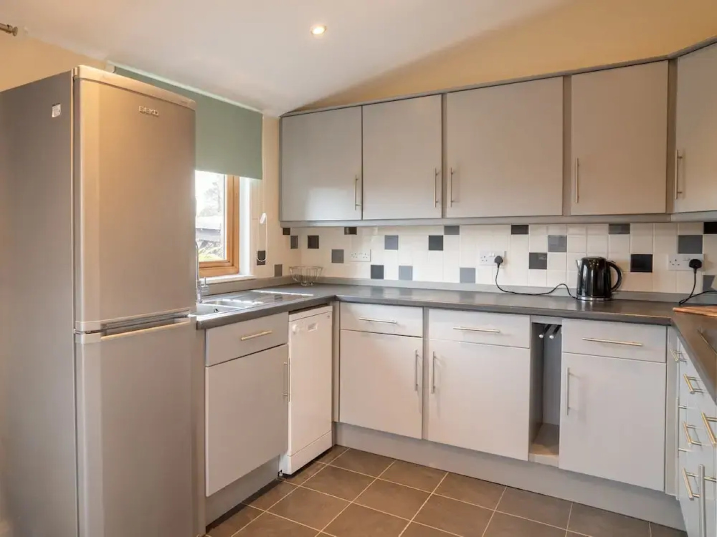 Elckys Lodge - Hot Tub Retreat Near York