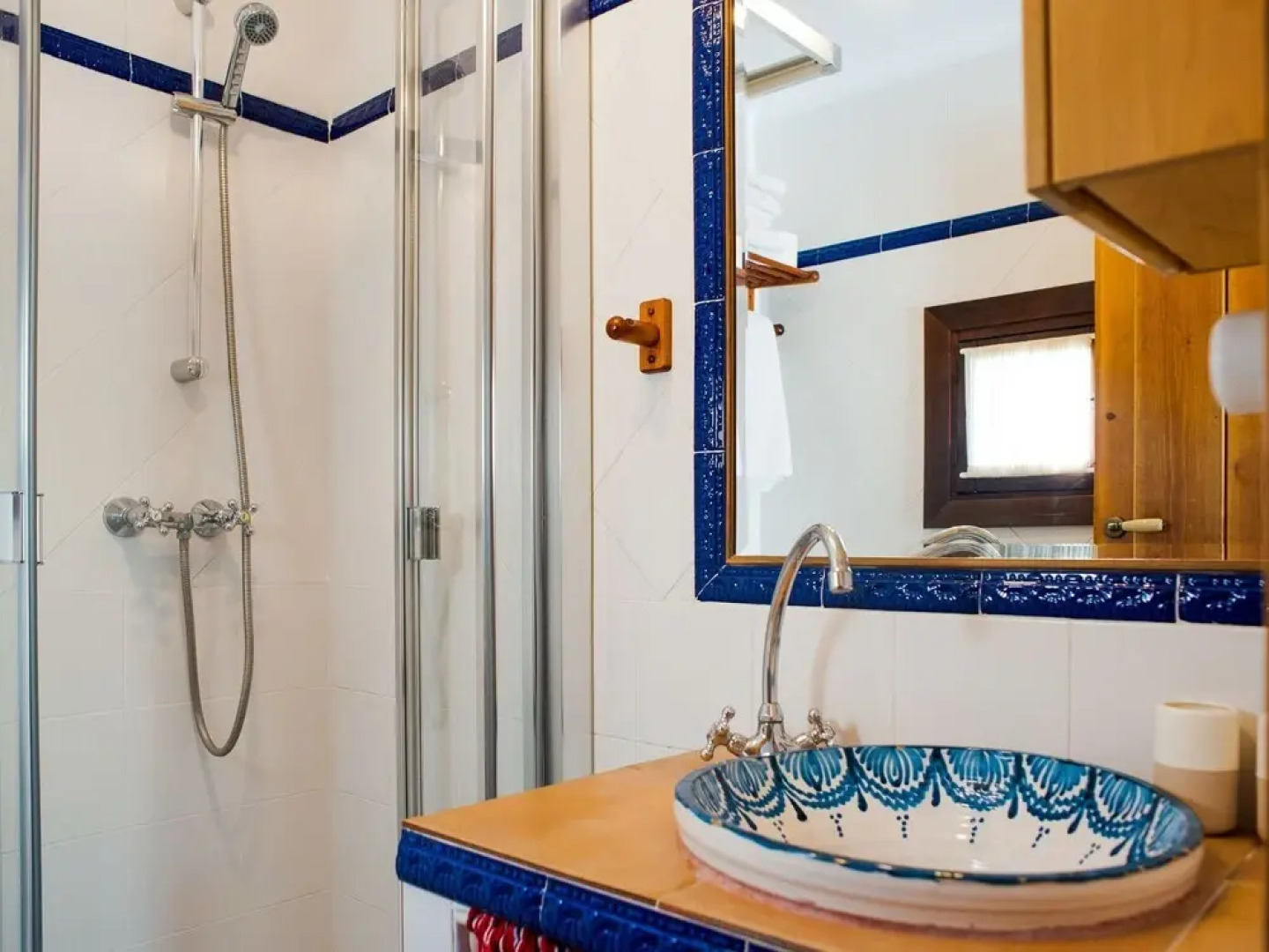 Cozy Cottage in El Padul With Swimming Pool