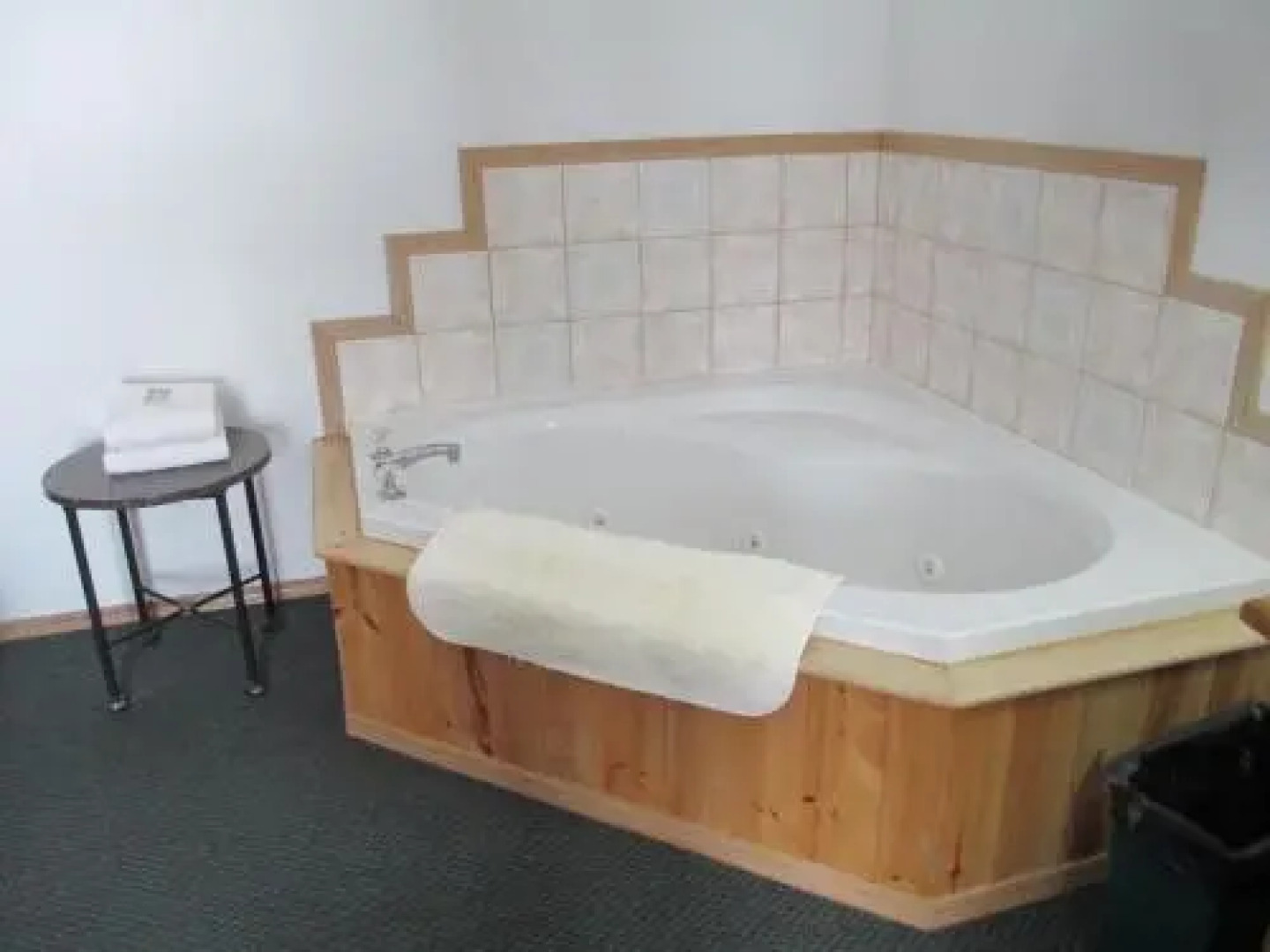 Birchwood Motor Hotel