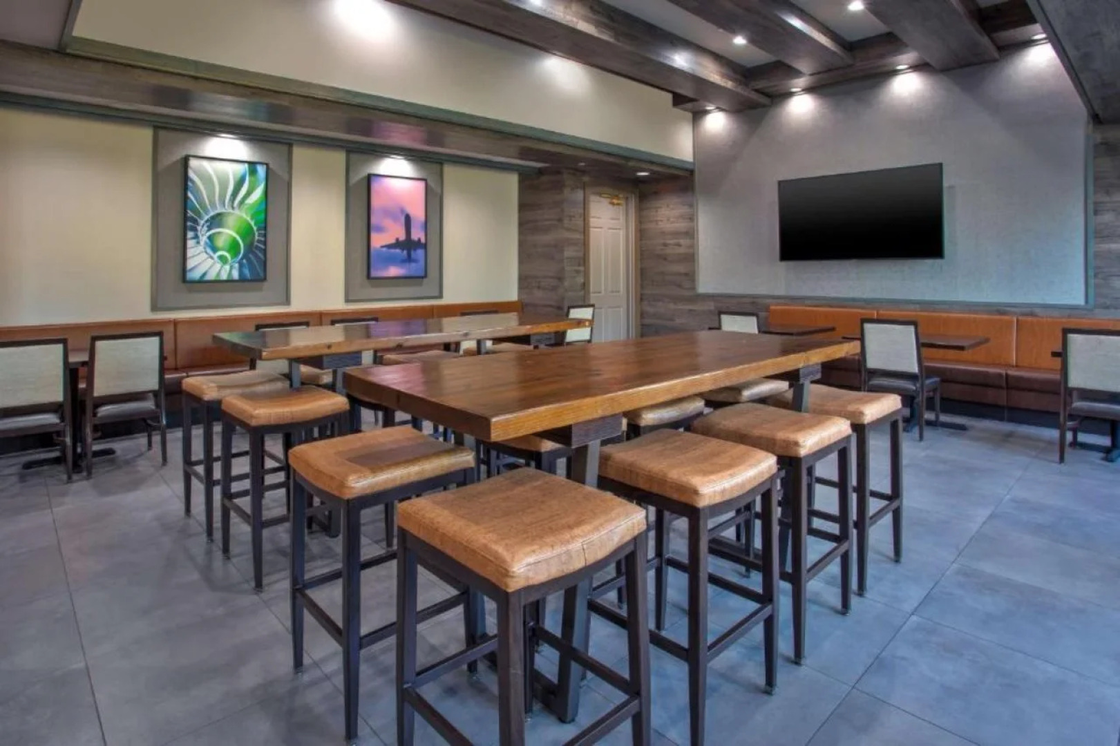 Hampton Inn & Suites Newark Airport Elizabeth