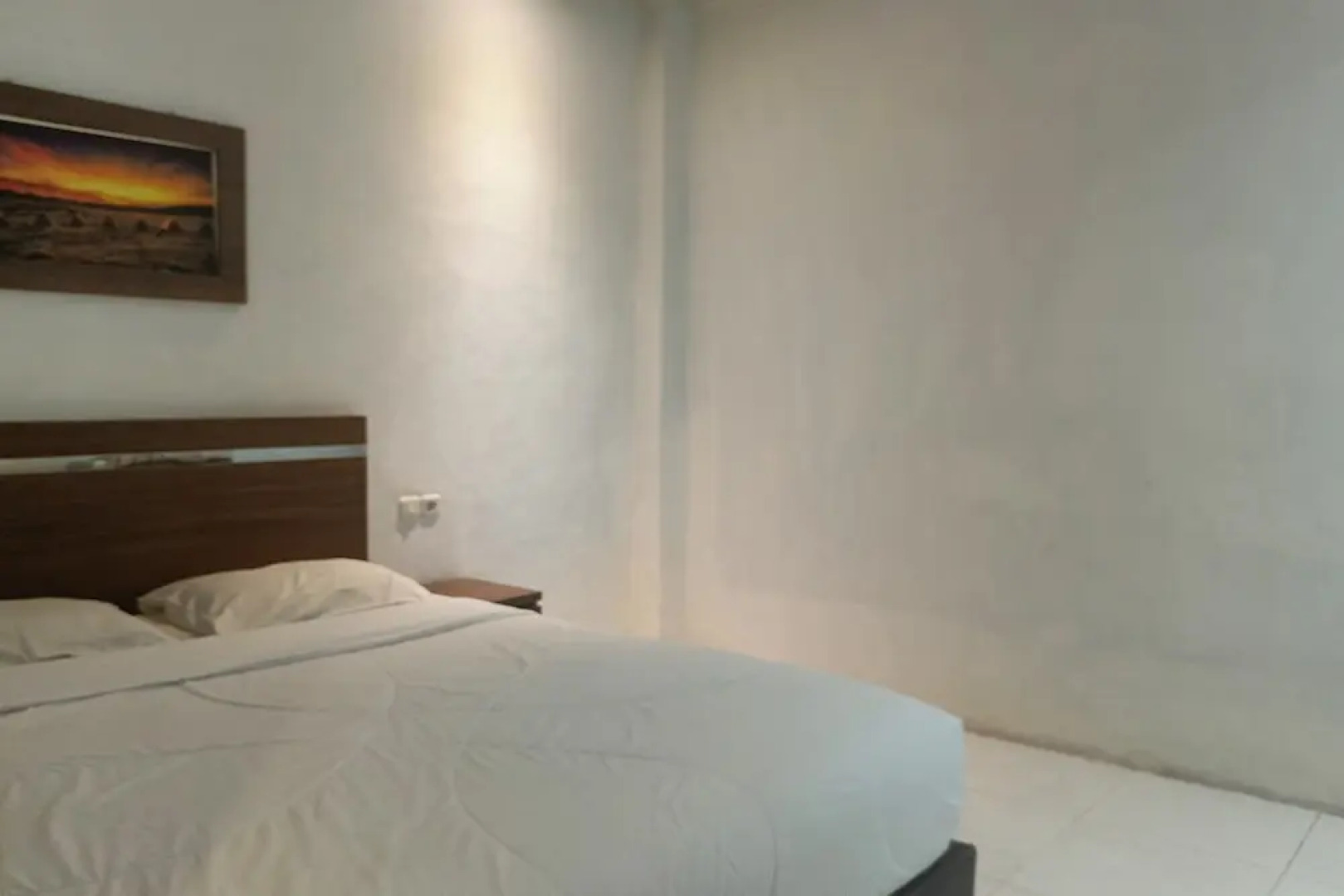 Hotel O Sunrise Garage Home