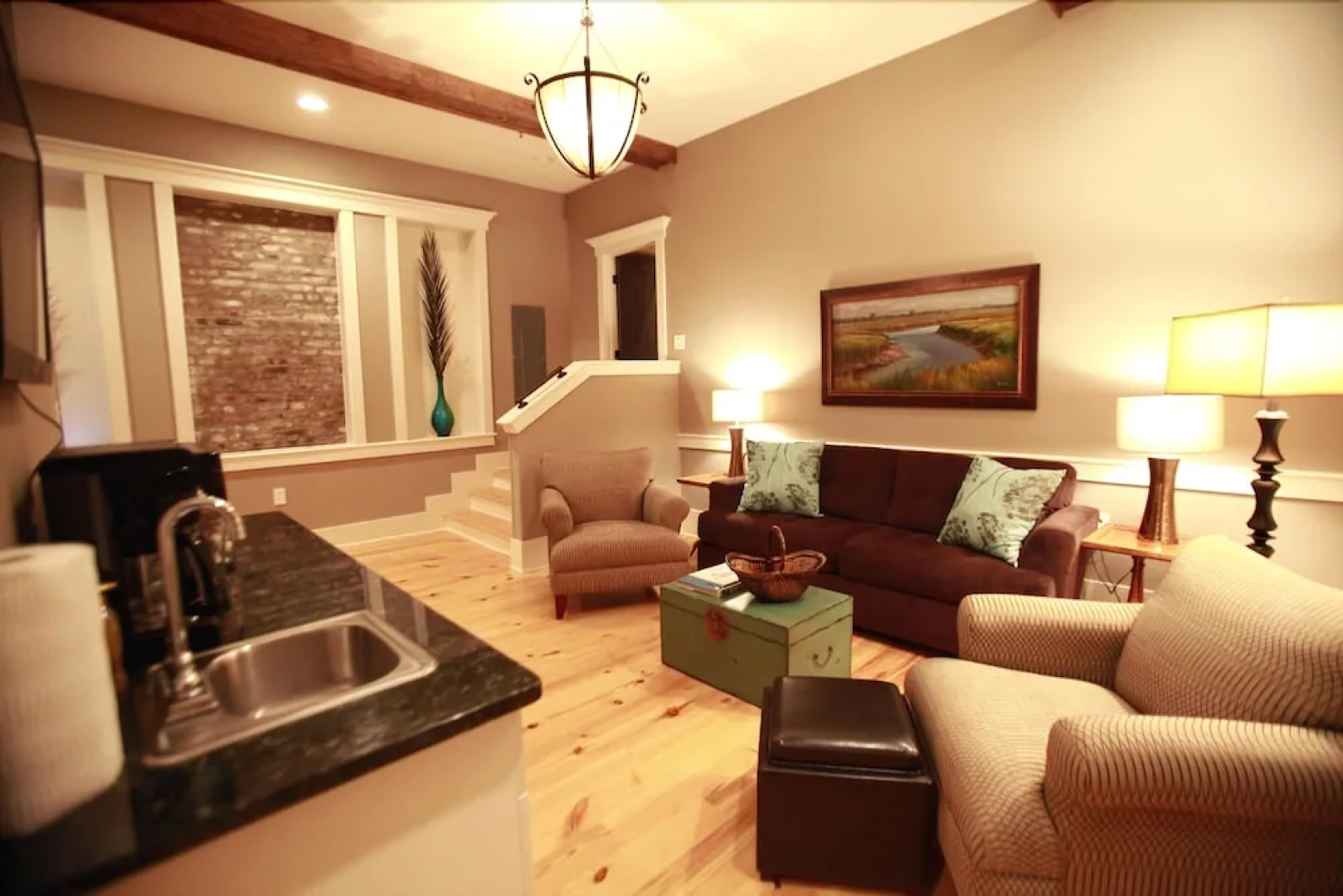 229 King Luxury Suites