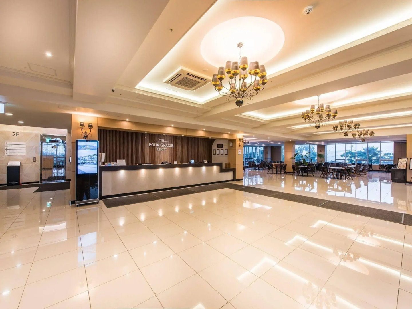 The Four Graces Resort