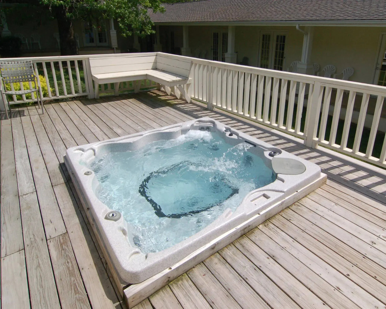 Rodeway Inn & Suites Cherokee On the River