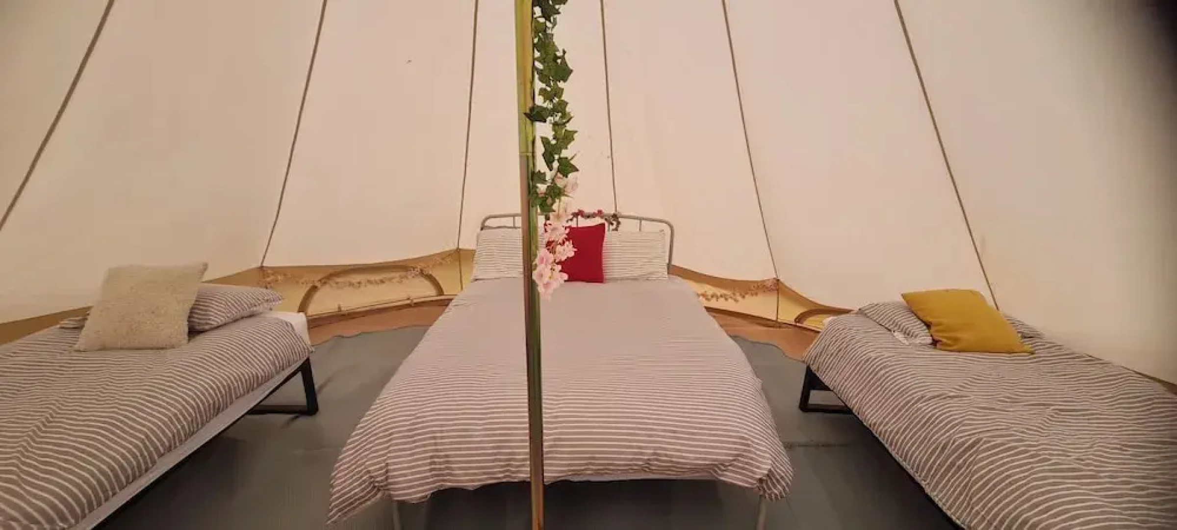 Cozy Dog Friendly Hot Tent With Log Burner & Logs