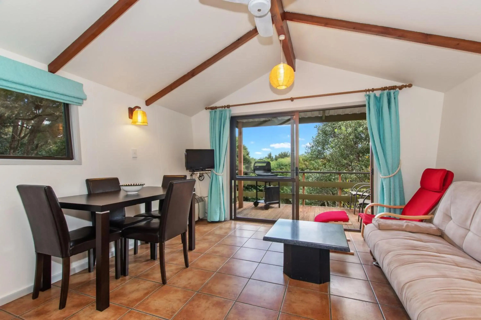 The Stables Wairoro Park - Russell Holiday Home