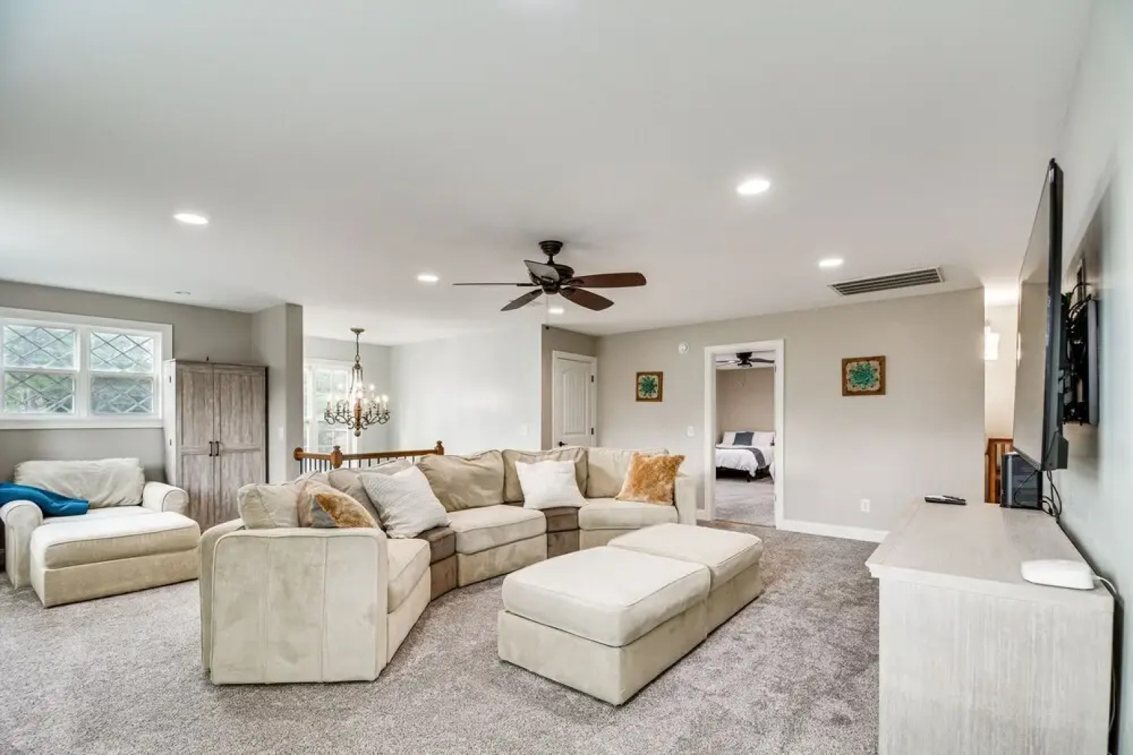 Spacious Home w/ Fireplace - Near Pinehurst Golf!