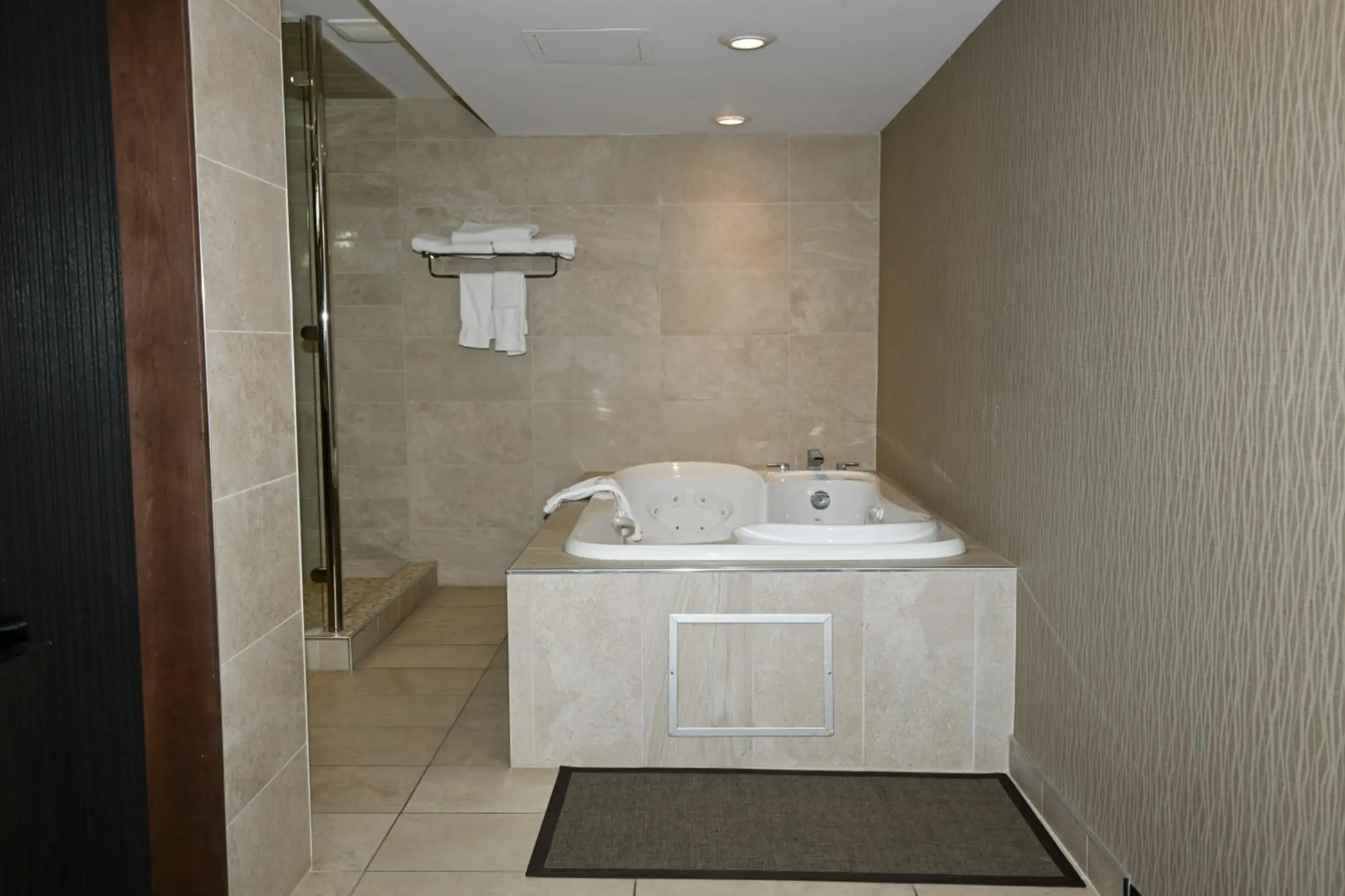 Quality Hotel & Conference Centre