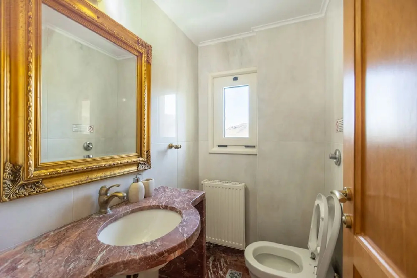 Villa Aria