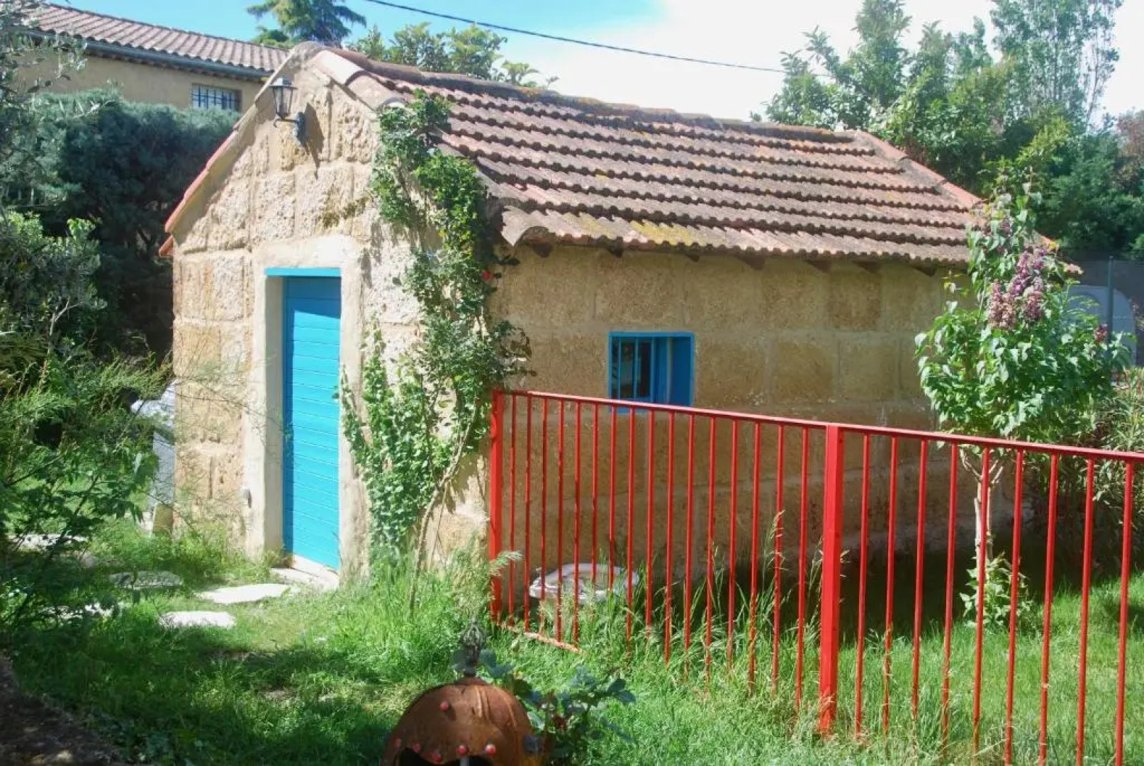 Les Volets Bleus Provence