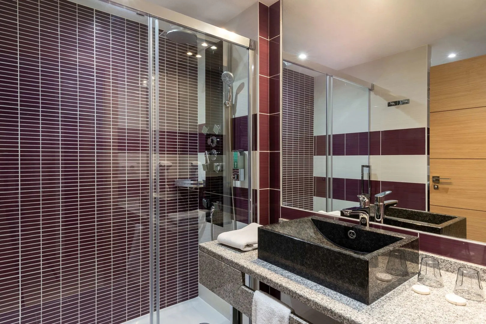 Best Western Hotel & SPA Pau Lescar Aeroport