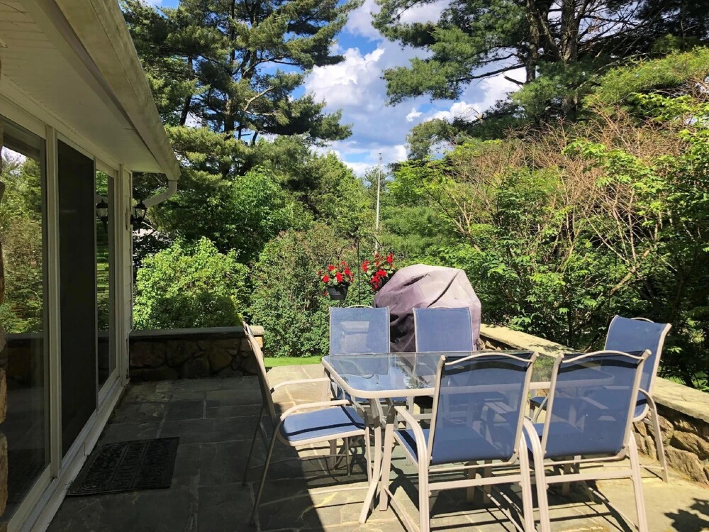 Storybook Cottage - Q202 by Getaway