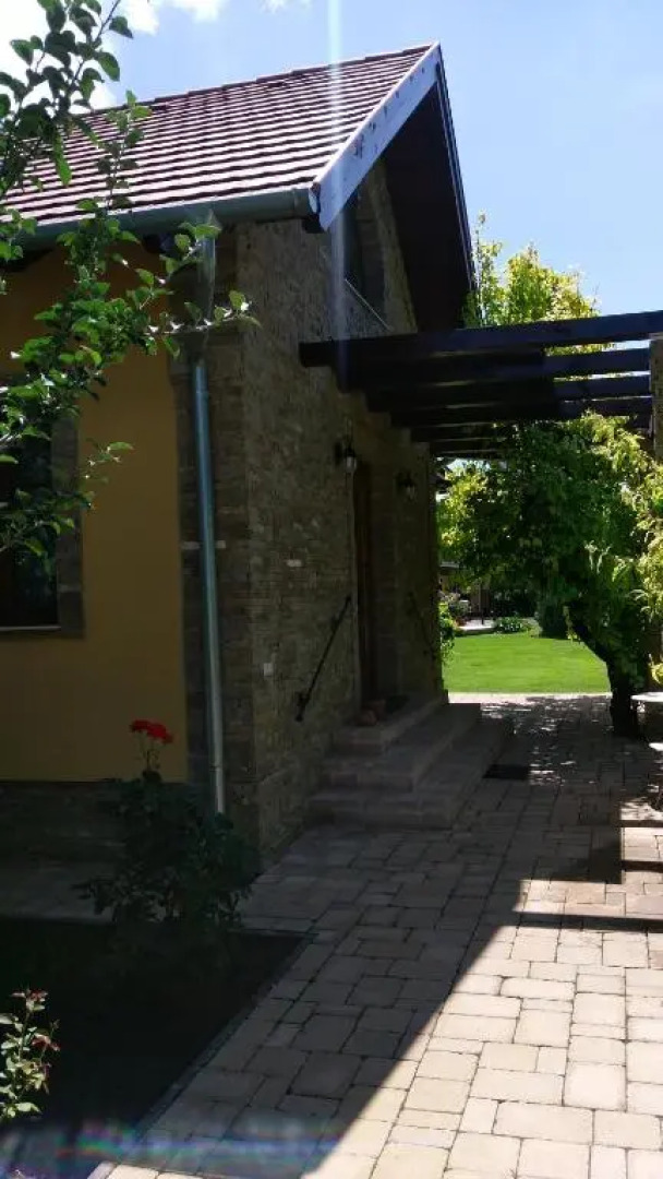 Duzzogó Vendégház Agárd