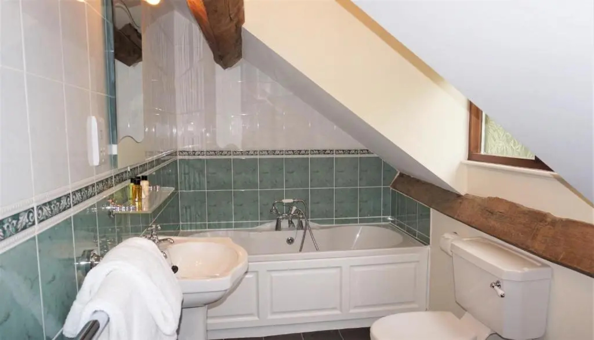 Sheep Dip Cottage - 5* Cyfie Farm, with log burner and private hot tub