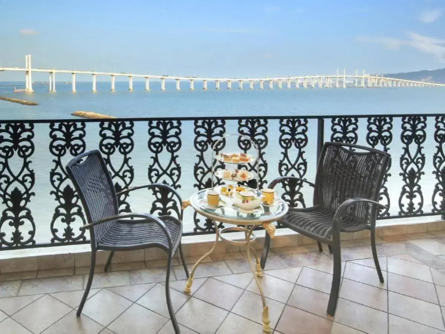 The Sanrock By Le Reve Hotels