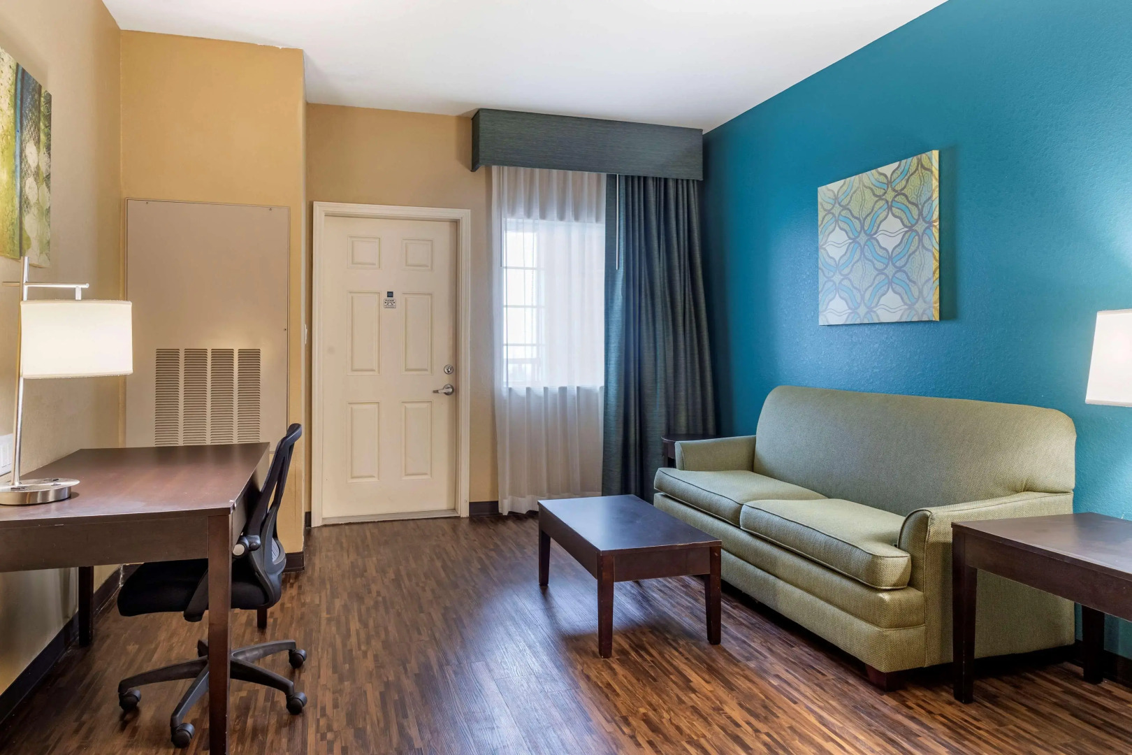 Best Western Plus Galveston Suites