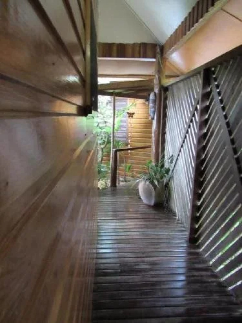 Naveria Heights Lodge