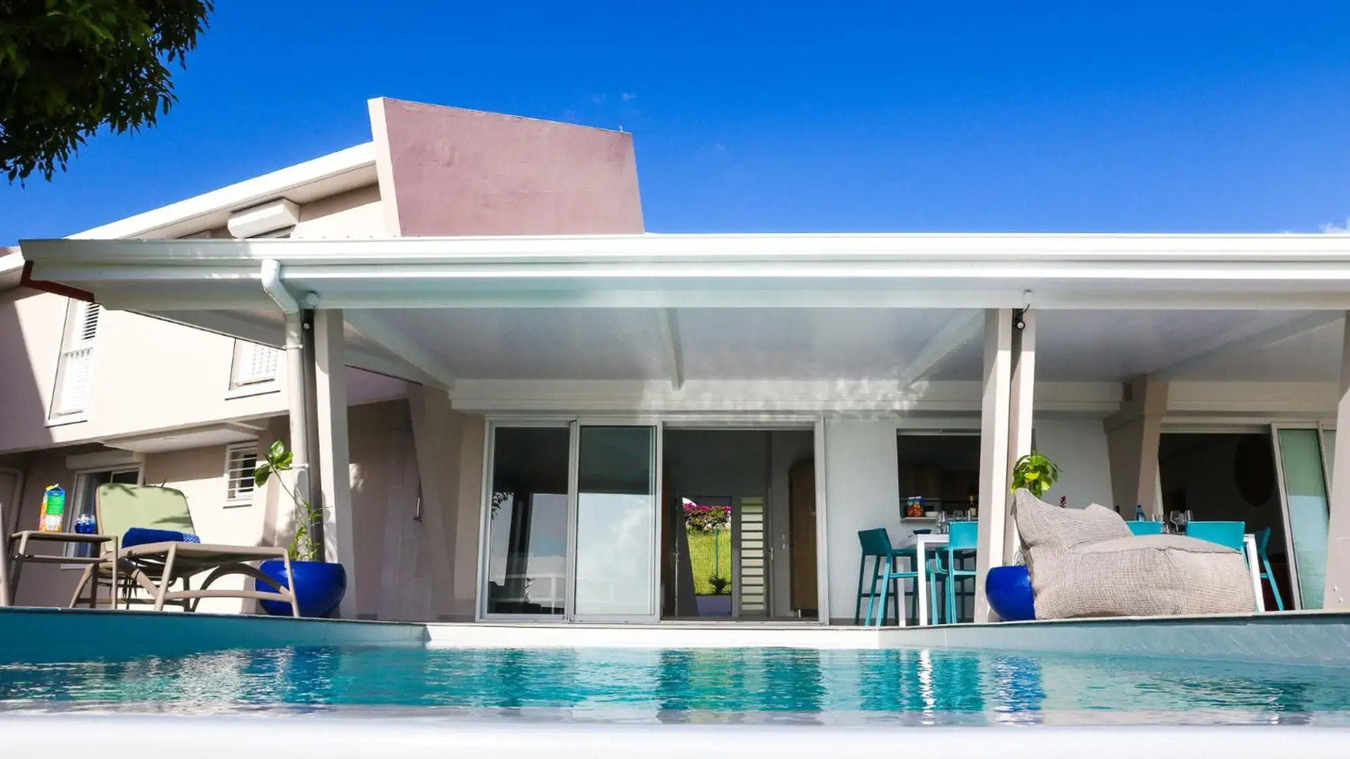 Villa 5* avec piscine et vue mer exceptionnelle