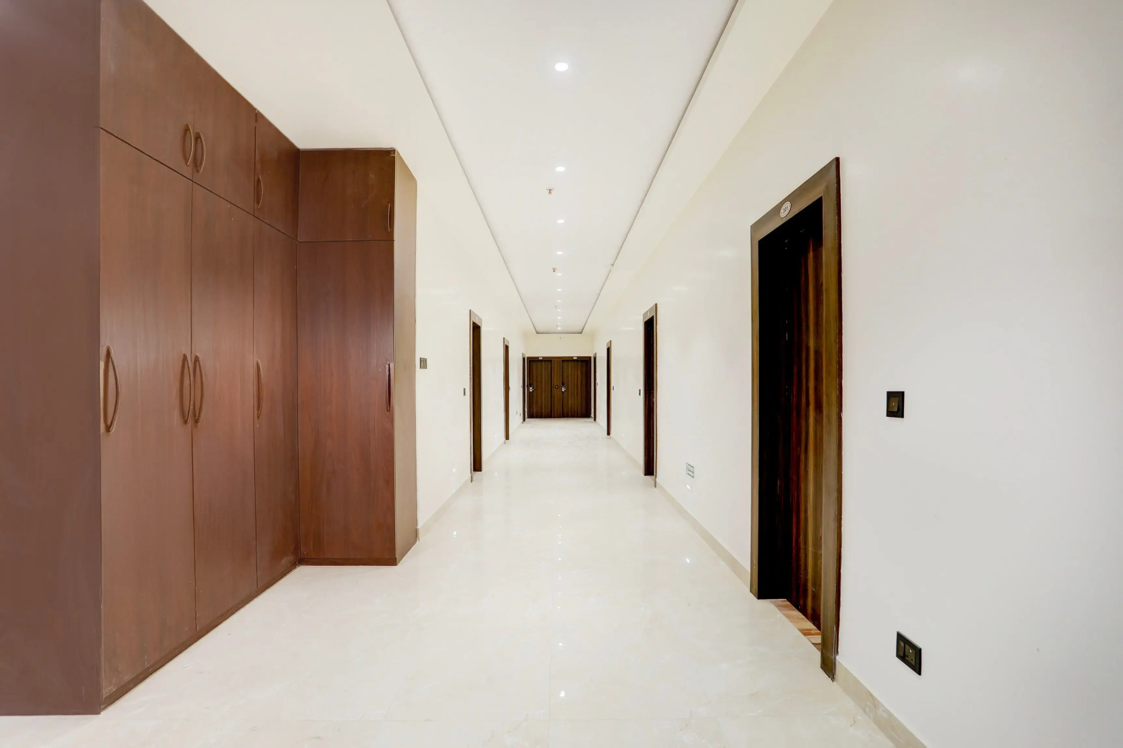 Super Townhouse Oak AIIMS Walmi Govindpur