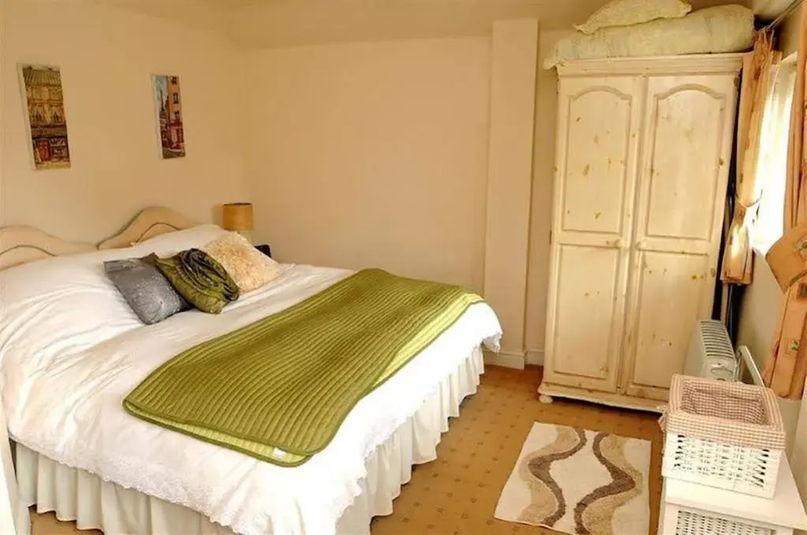 Little Rushbrook Cottages