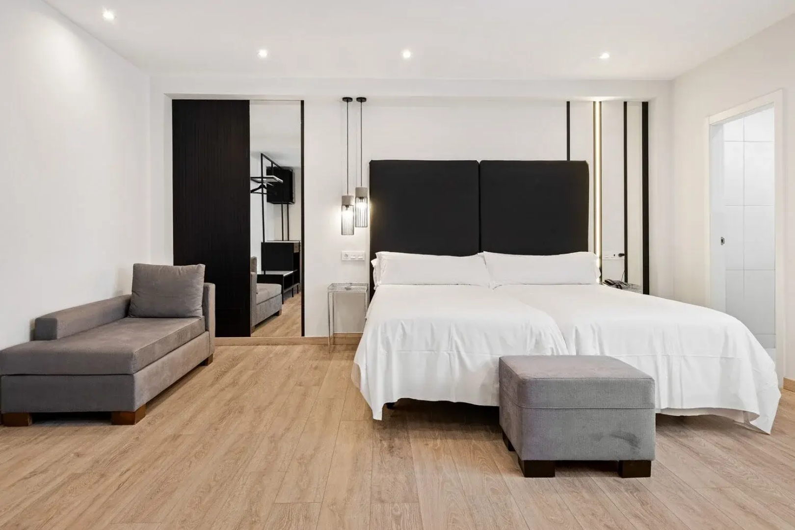 Urban Anaga Hotel