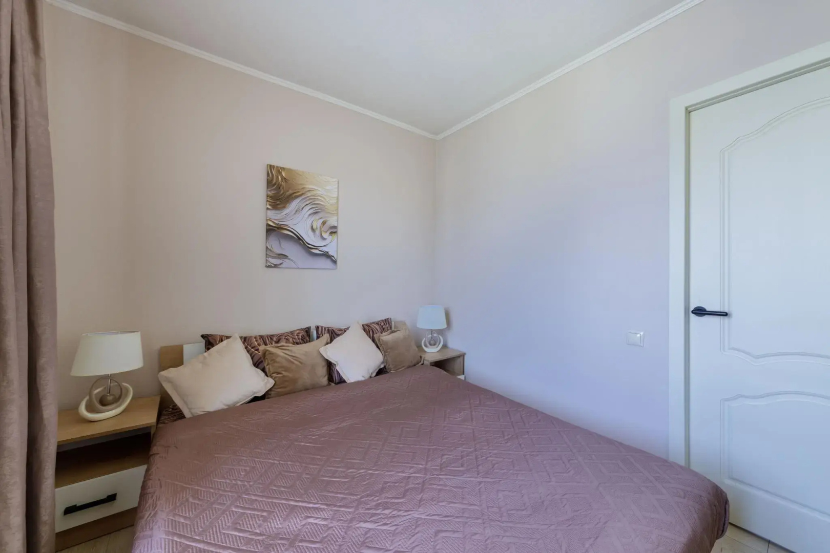 ApartLux (АпартЛюкс) в Волковом переулке