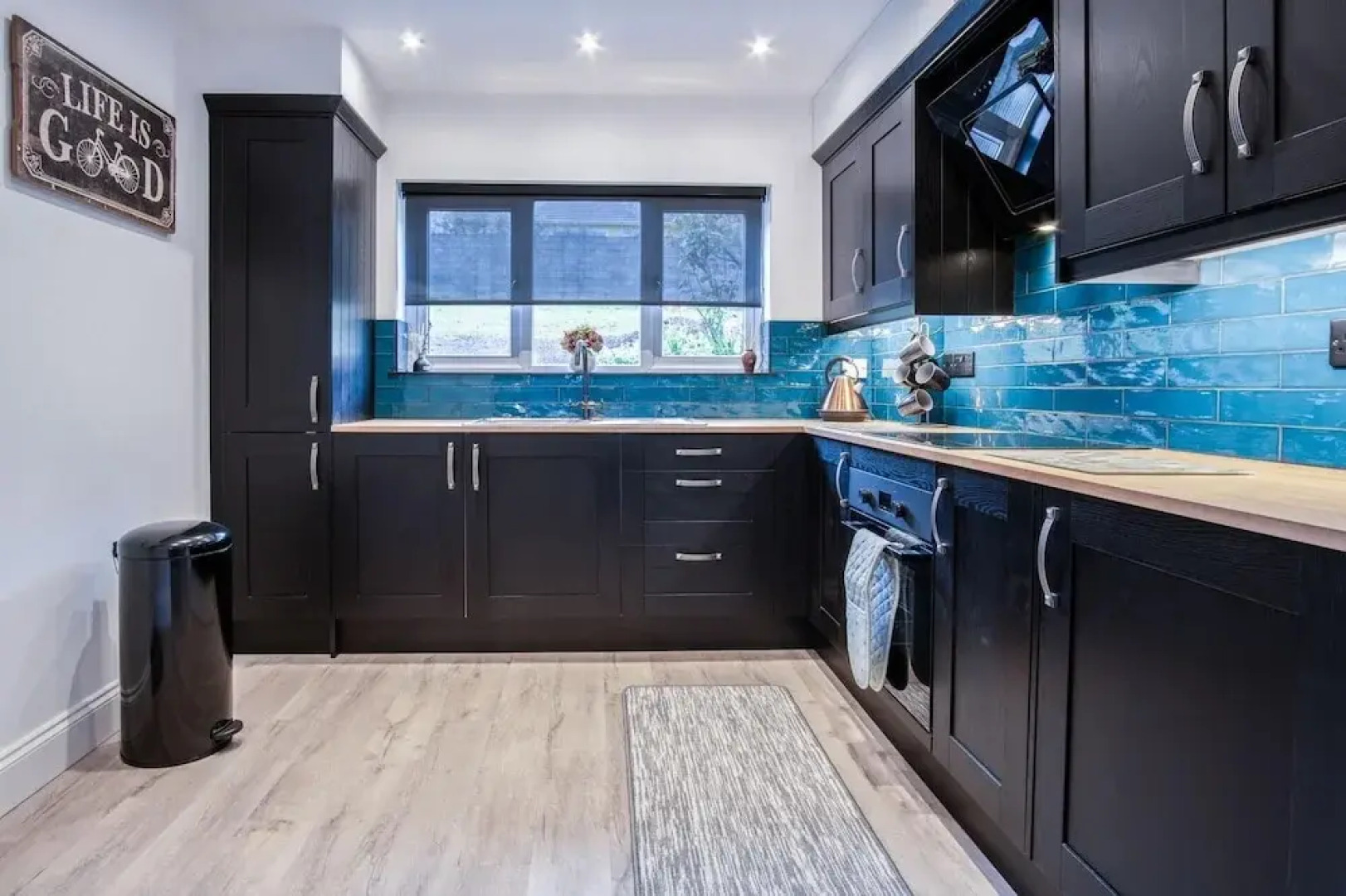 Wiston Street - 2 Bedroom Holiday Home - Pembroke