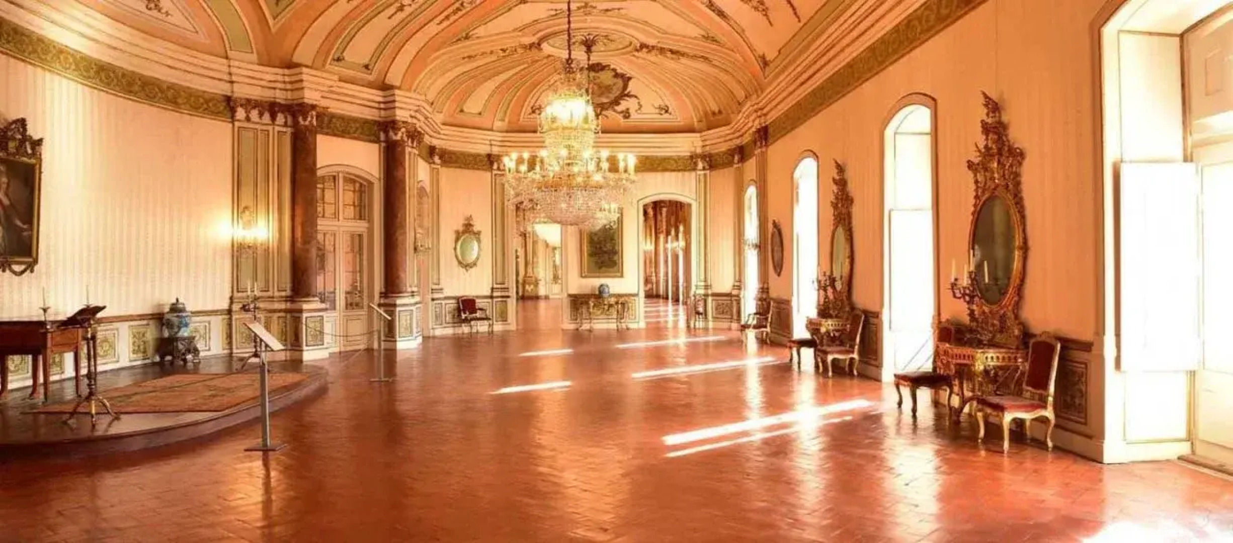 Pousada Palácio de Queluz – Historic Hotel