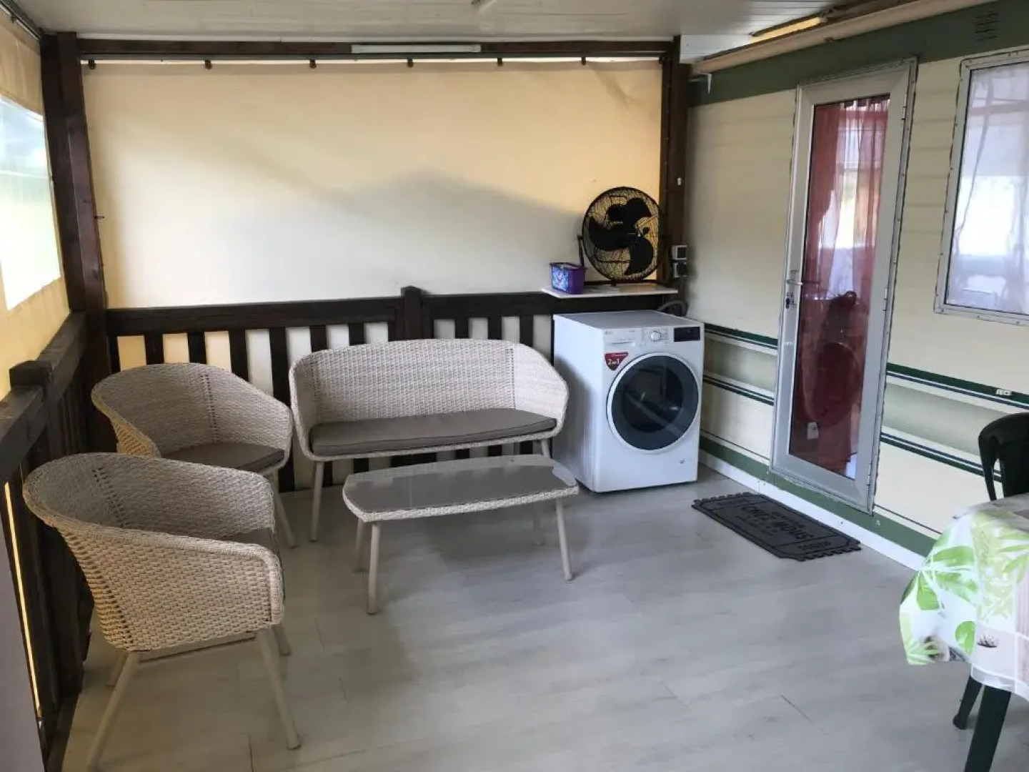 Mobilhomme dans camping