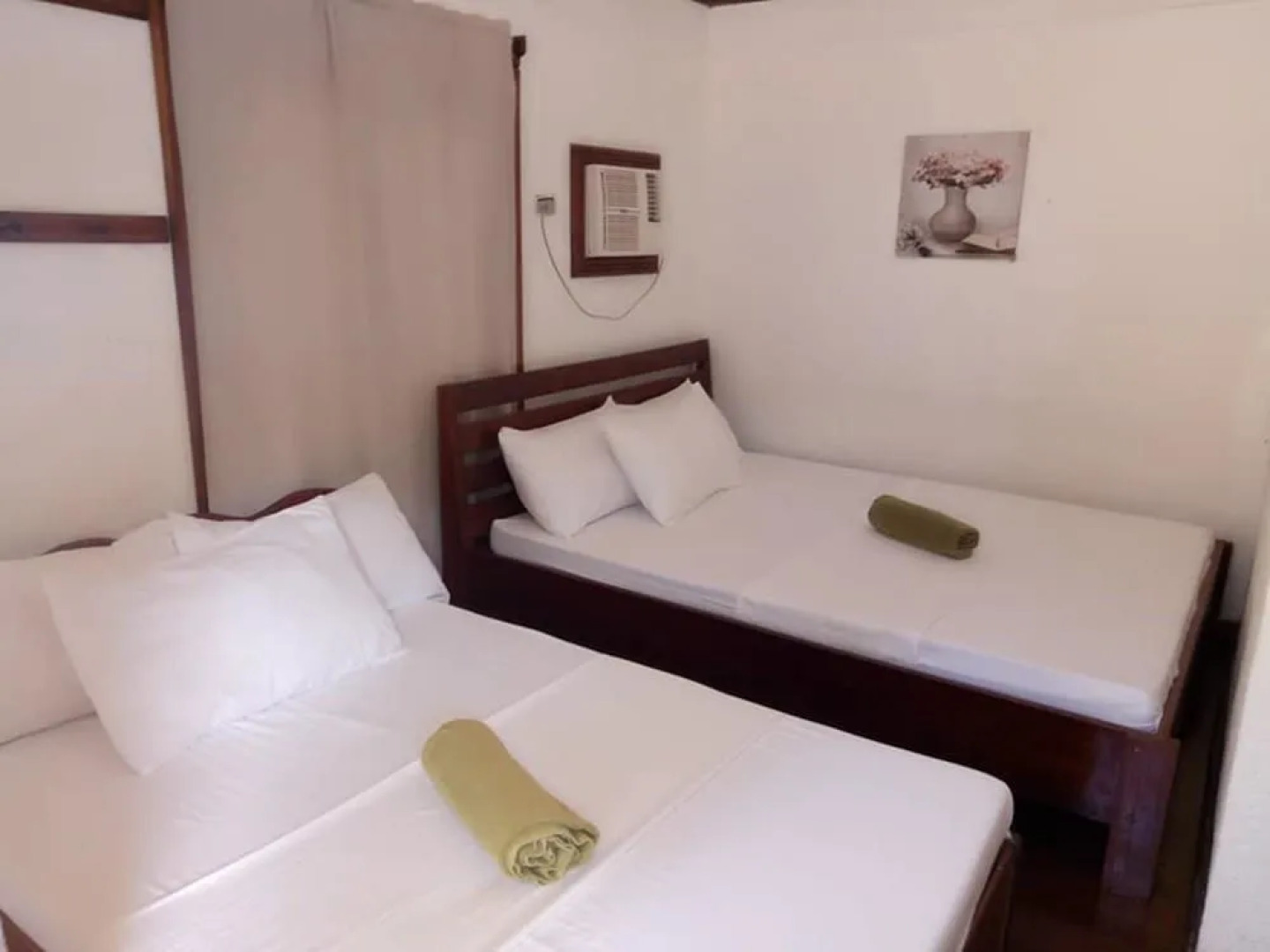 Tres Verdes Resort & Resto-Bar