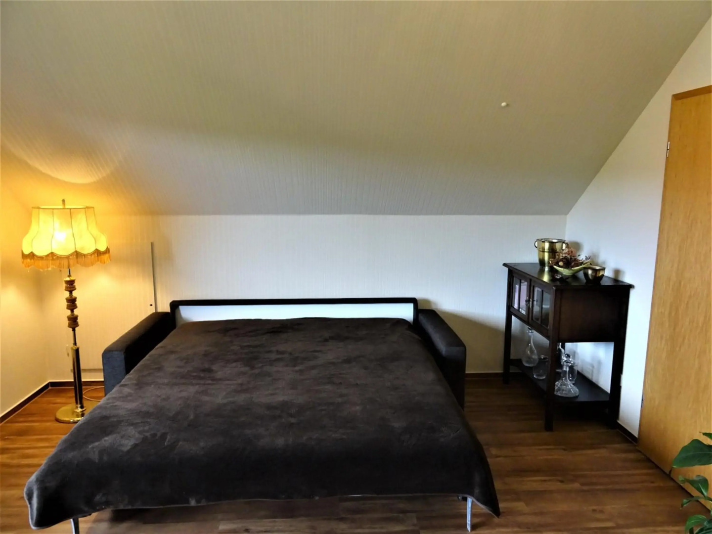 Neubrandenburg-Wasser,Natur,Zentrum,Ladestation für E-Autos