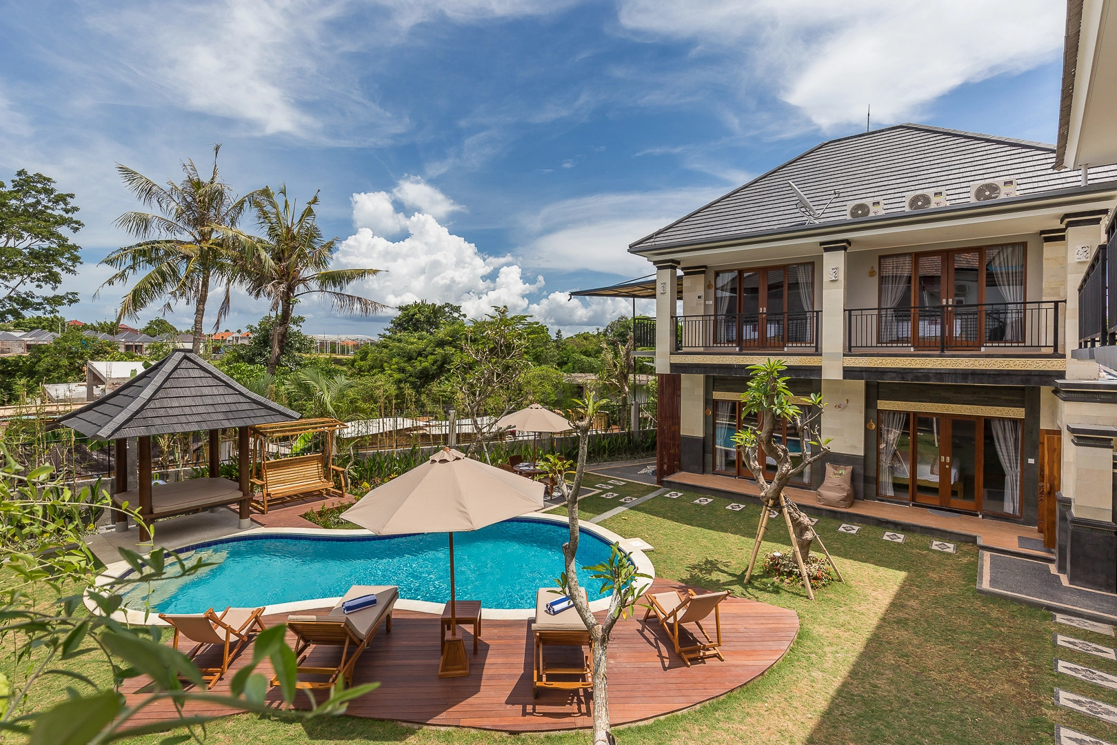 Ayuna Suites Canggu By Zuzu