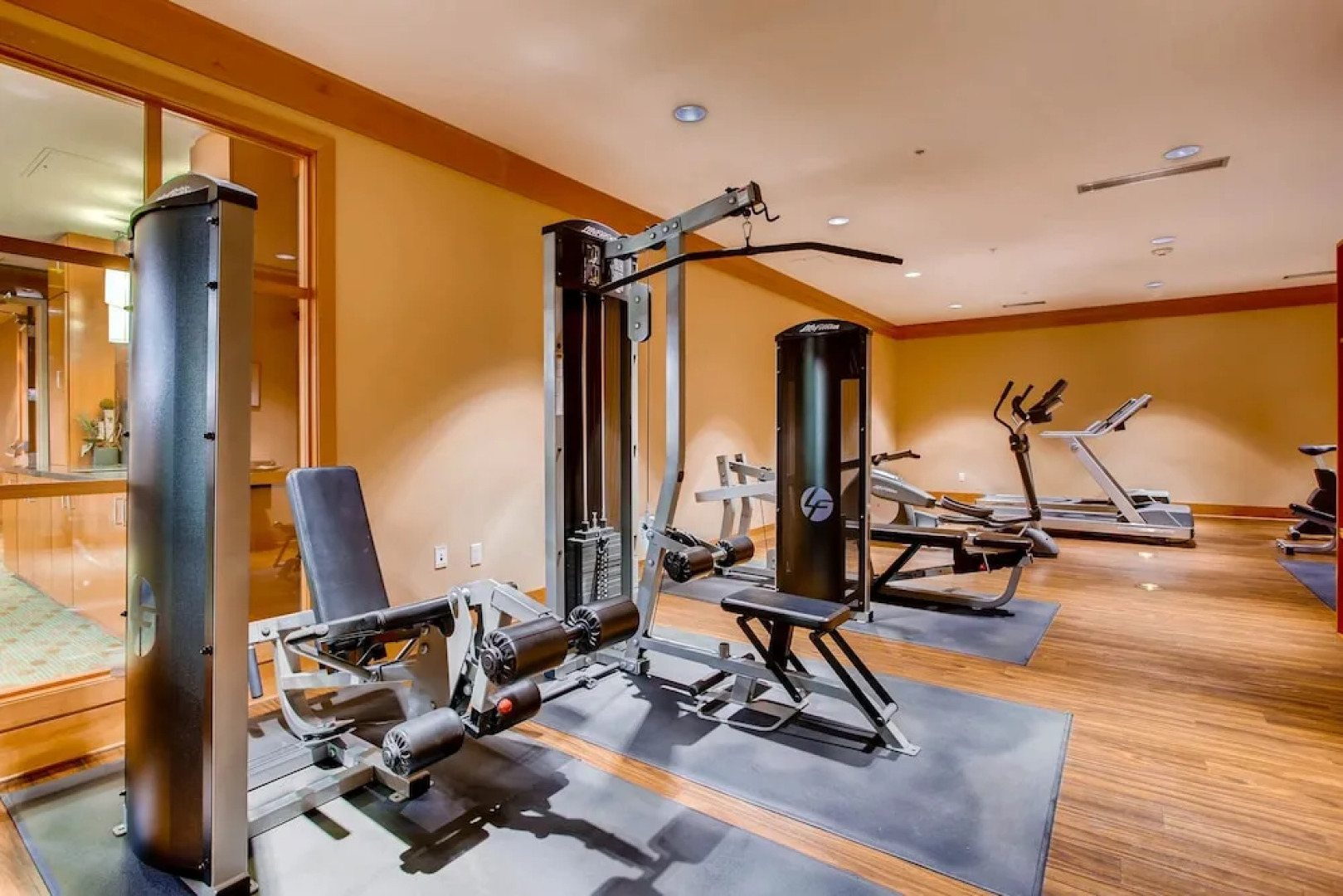 Capitol Peak Lodge by Snowmass Mountain Lodging