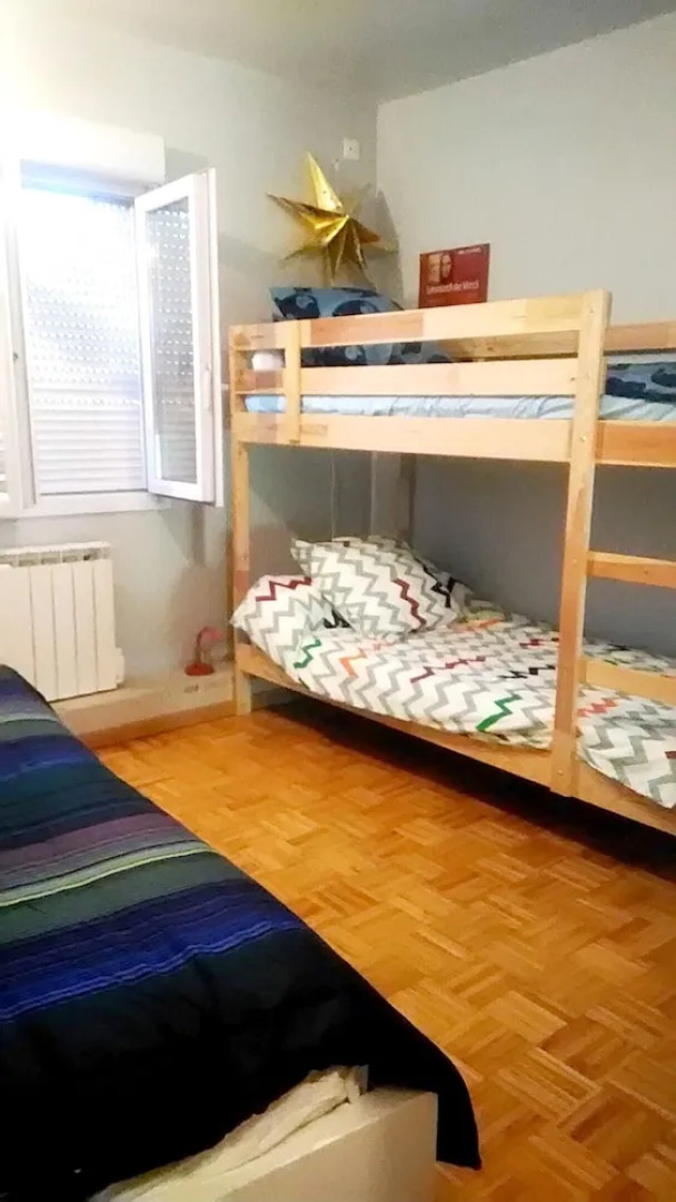 House With 4 Bedrooms in Château-la-vallière, With Enclosed Garden and Wifi