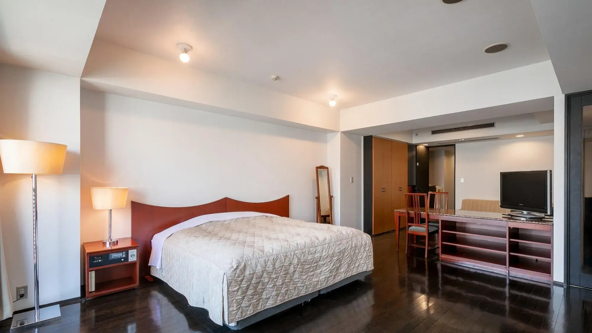 The Residential Suites Fukuoka