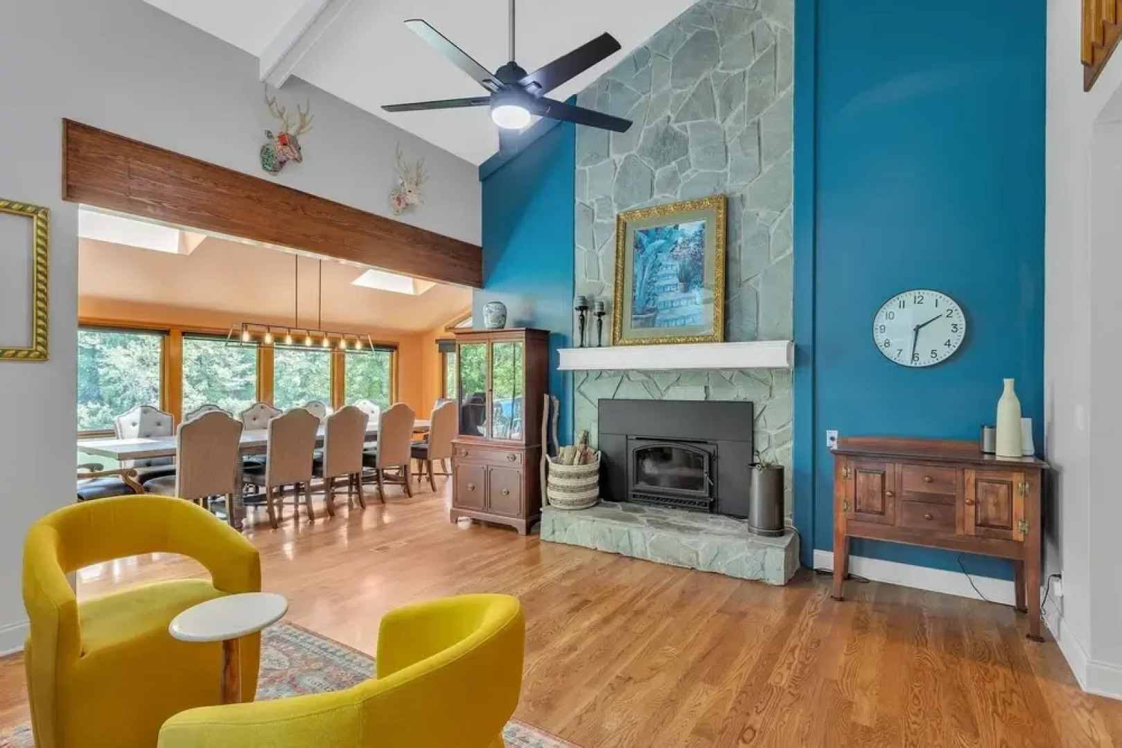 The Blue Flamingo 5 Bedroom Home By Redawning