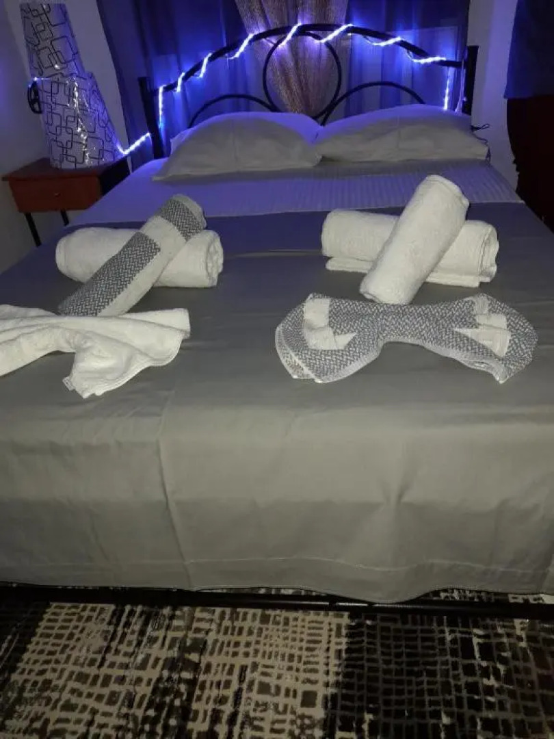 Good Vibes Apartments