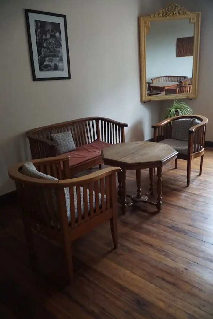 Lovasoa CCCC - Hostel