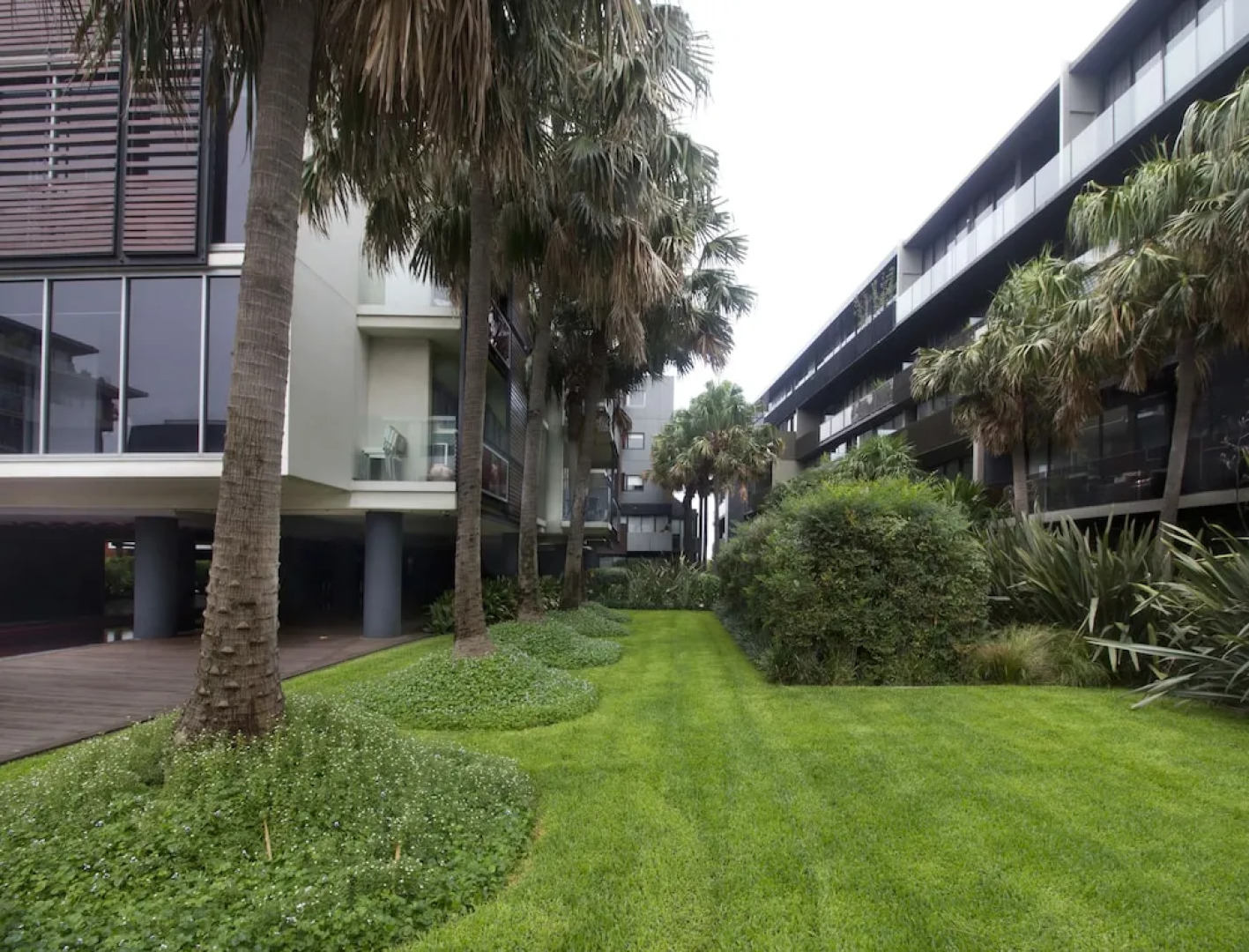 Urban Sea Drift - Rejuvenate Stays