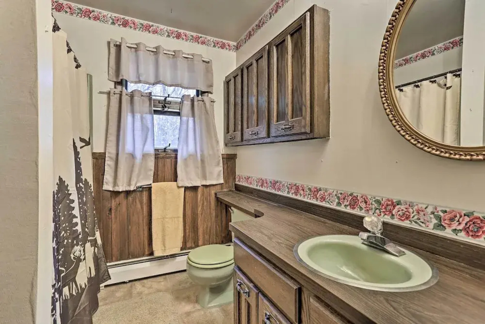 Blakeslee Hideaway w/ Lake Access: 3 Mi to Ski!