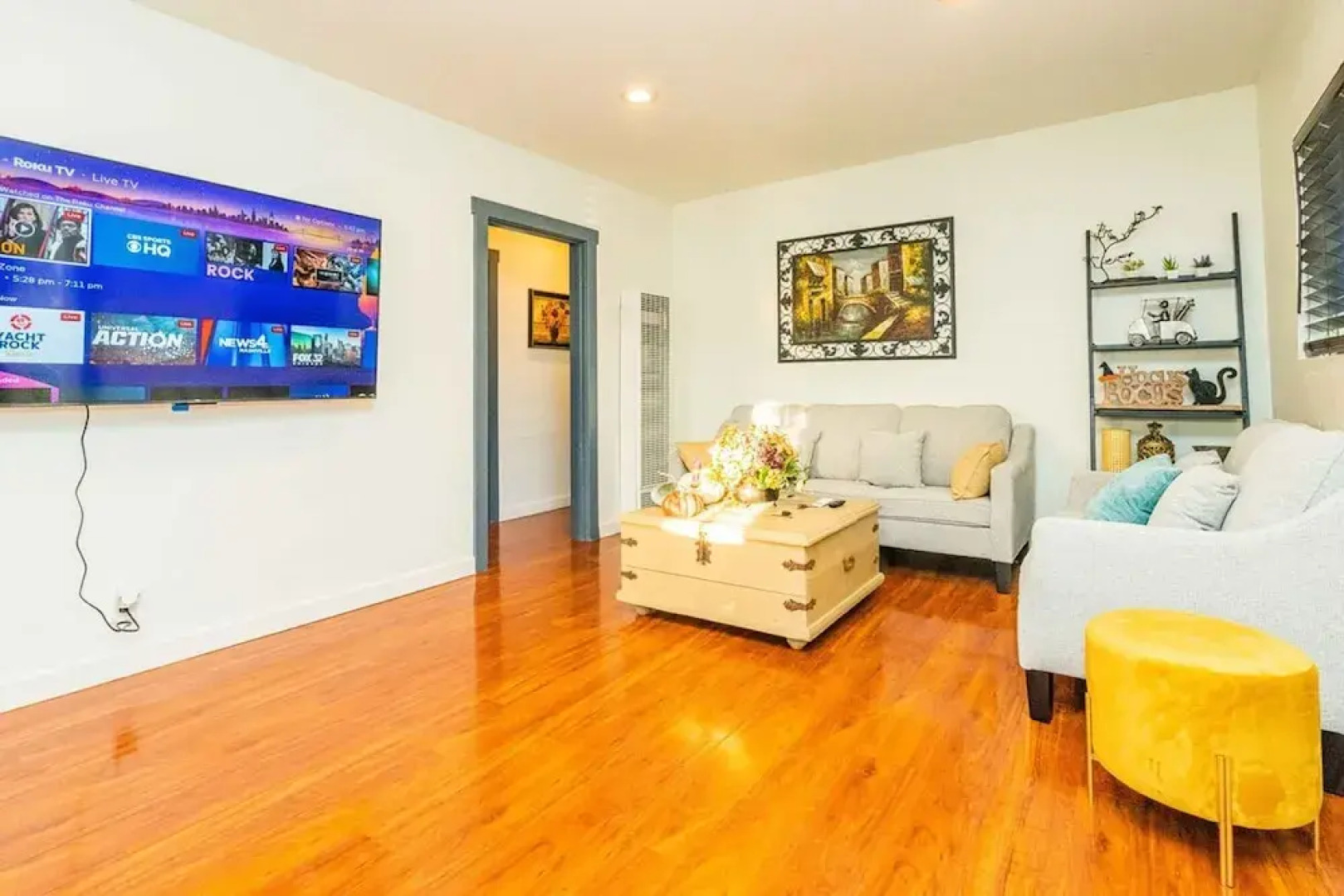 Elegant Comfort on Historic Route 66 Attractions