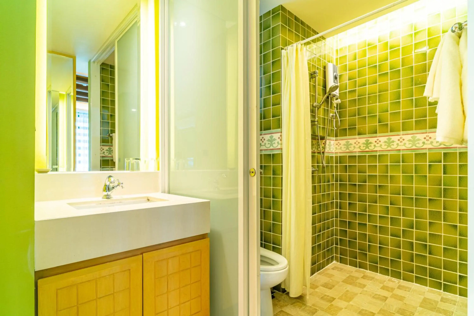 Amber Boutique Silom Hotel