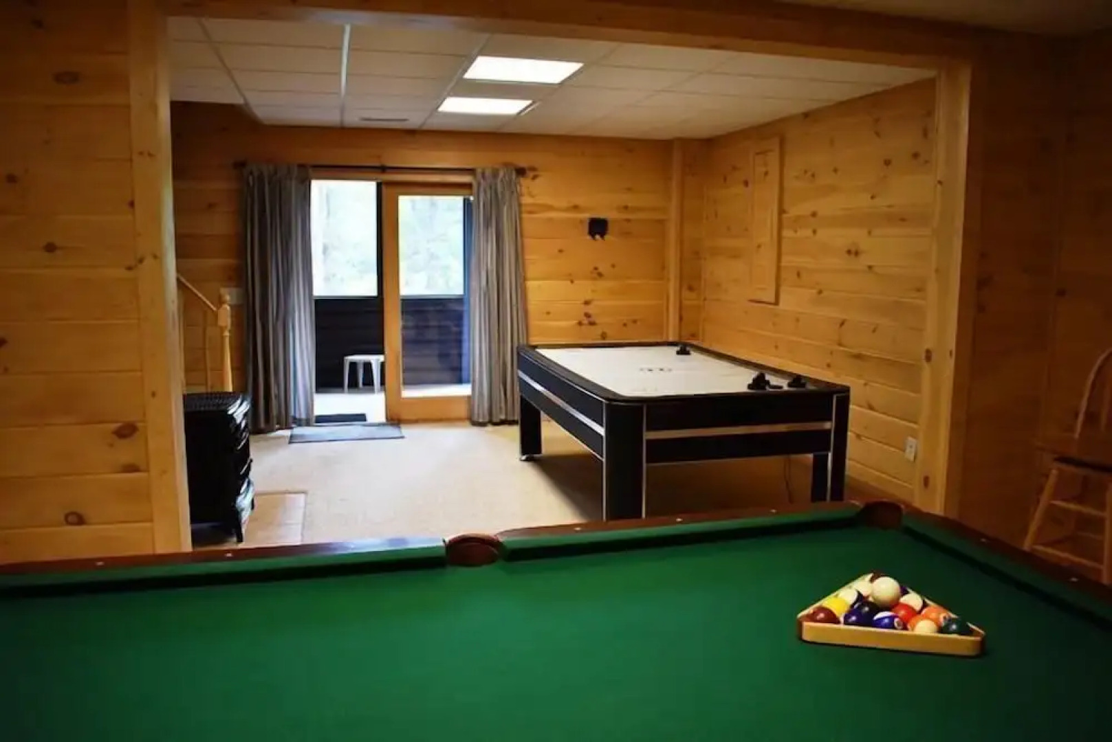 The Three Bear Lodge in Blue Ridge