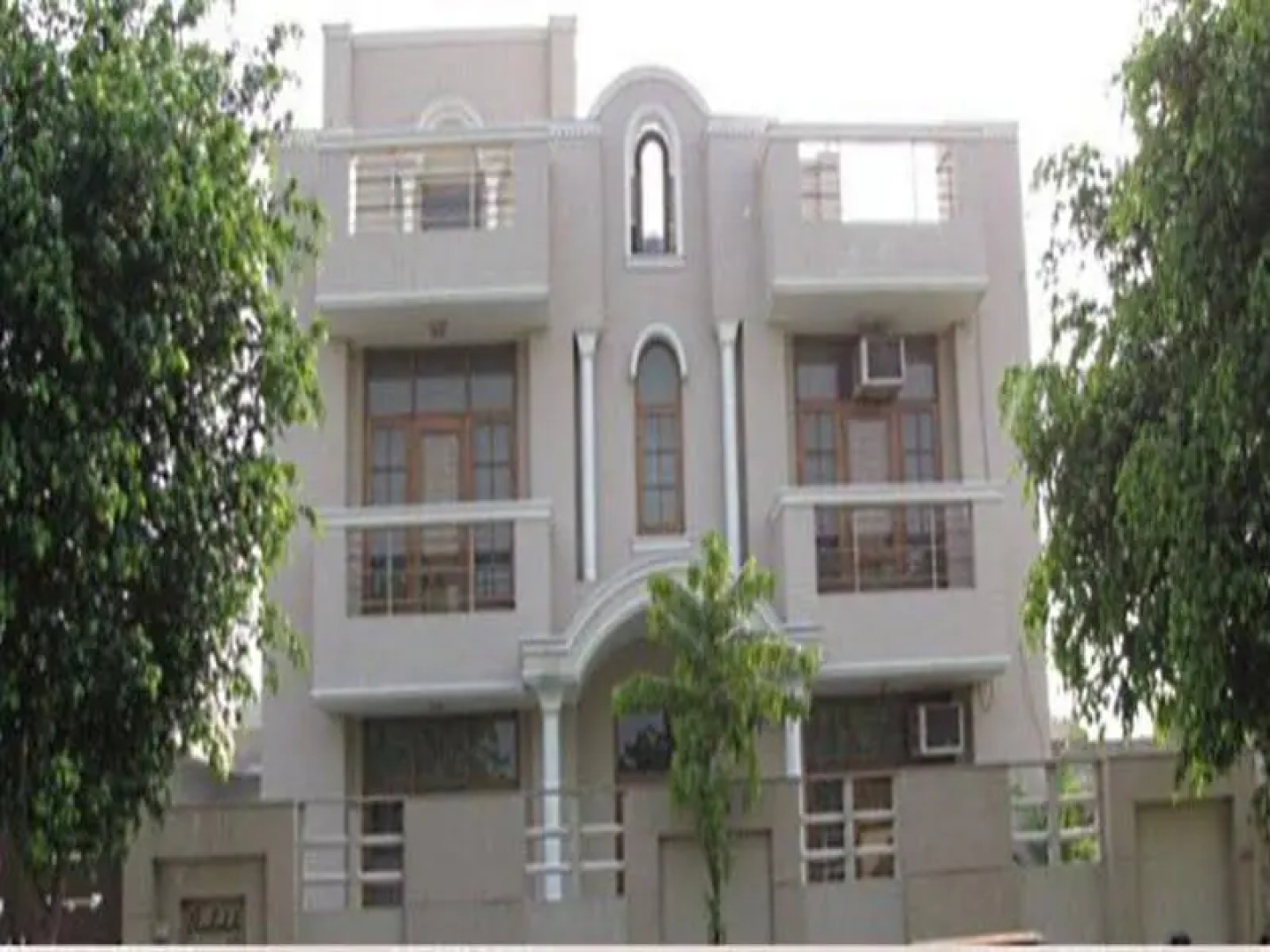 Absolute Guest House