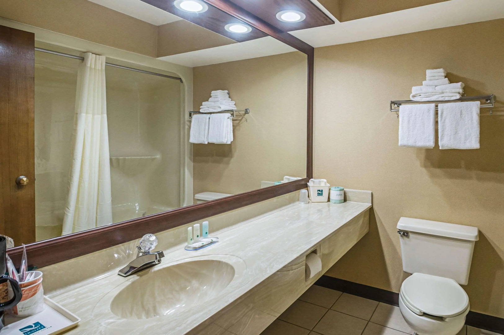 Quality Inn & Suites Frostburg - Cumberland