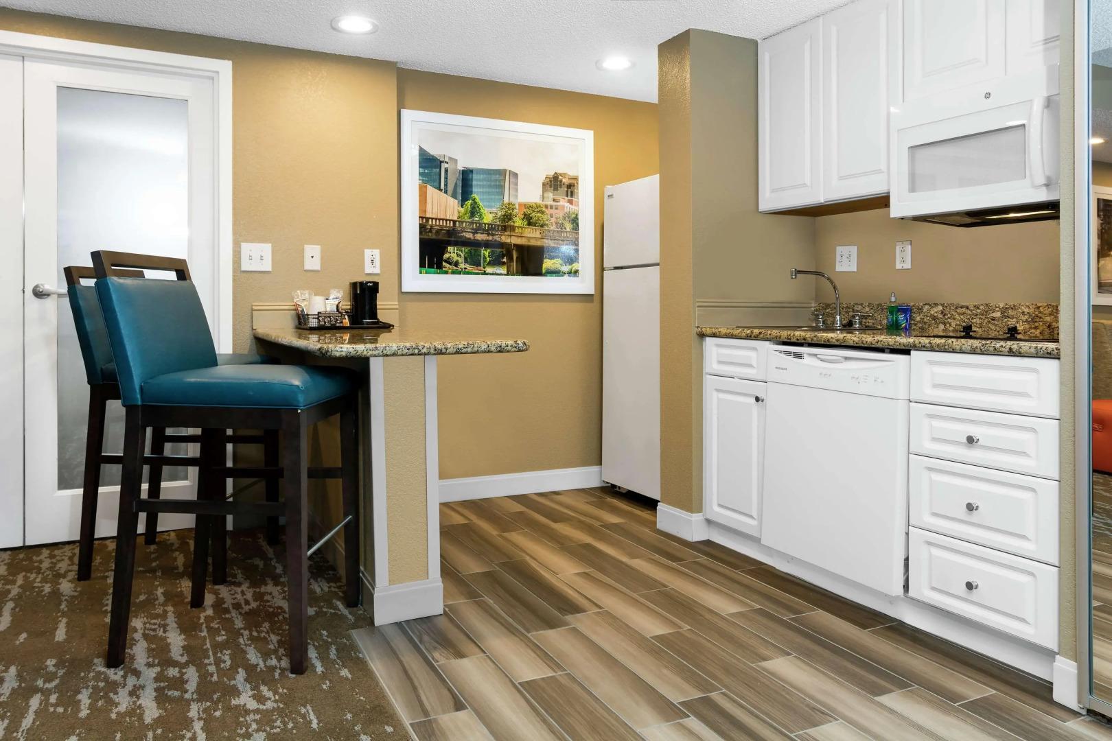 Hampton Inn & Suites Raleigh Cary Lenovo Center