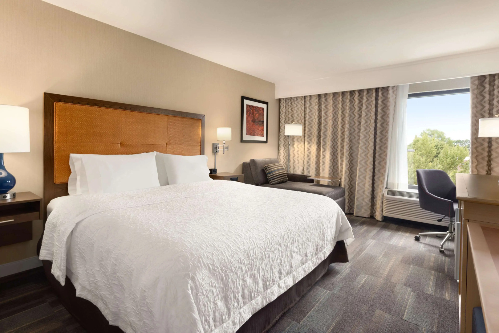 Hampton Inn Fort Smith