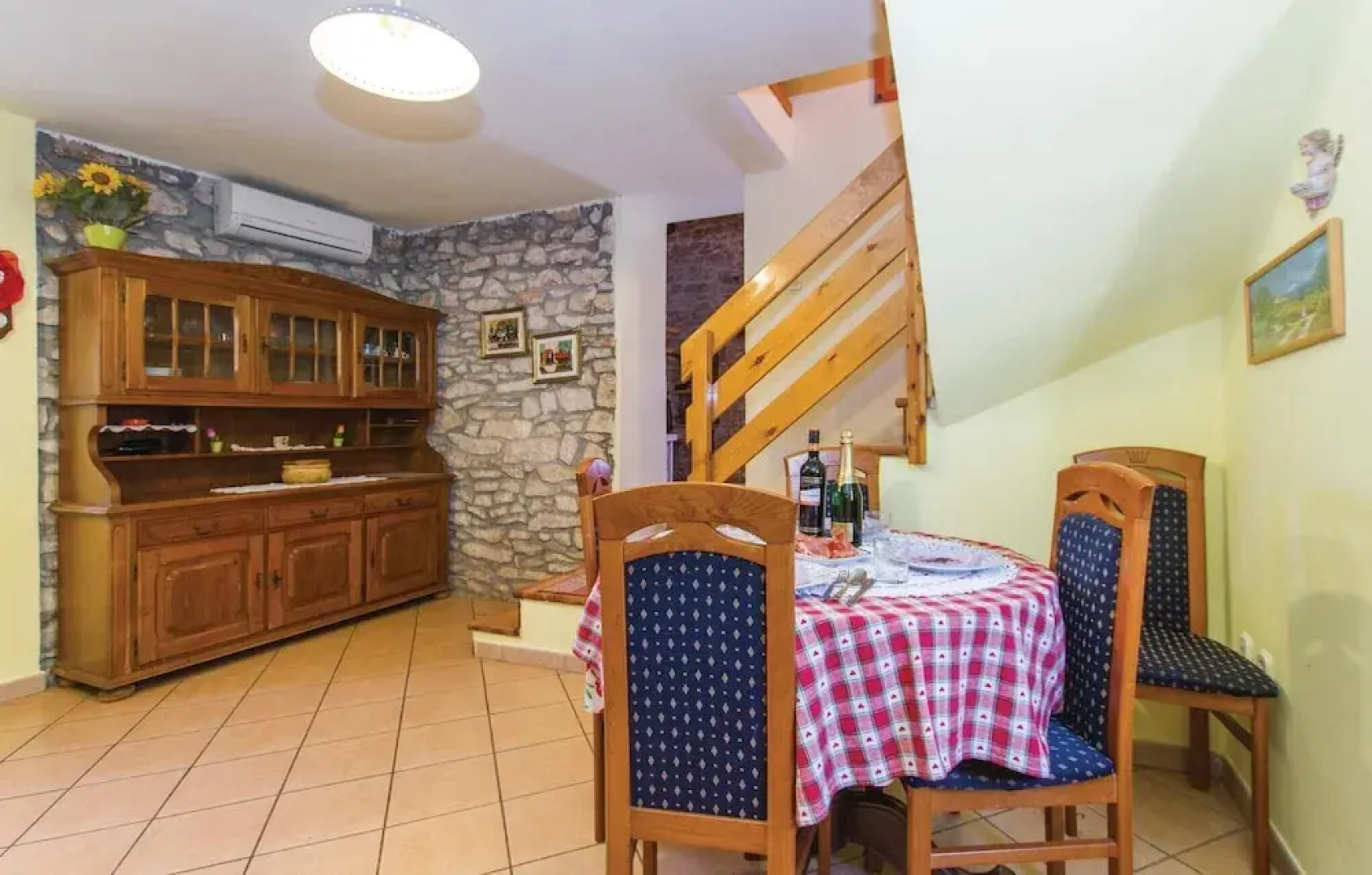 Nice Home in Martinjski With Wifi and 3 Bedrooms
