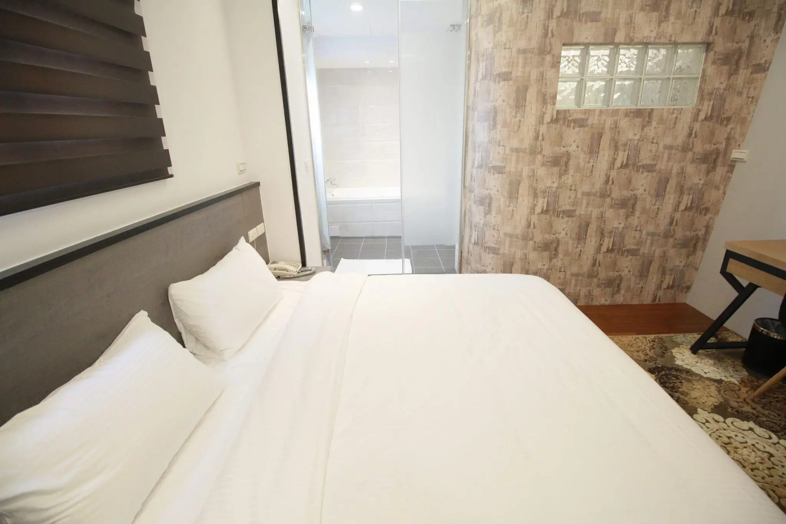 Dong Chuan Hot Springs Hall